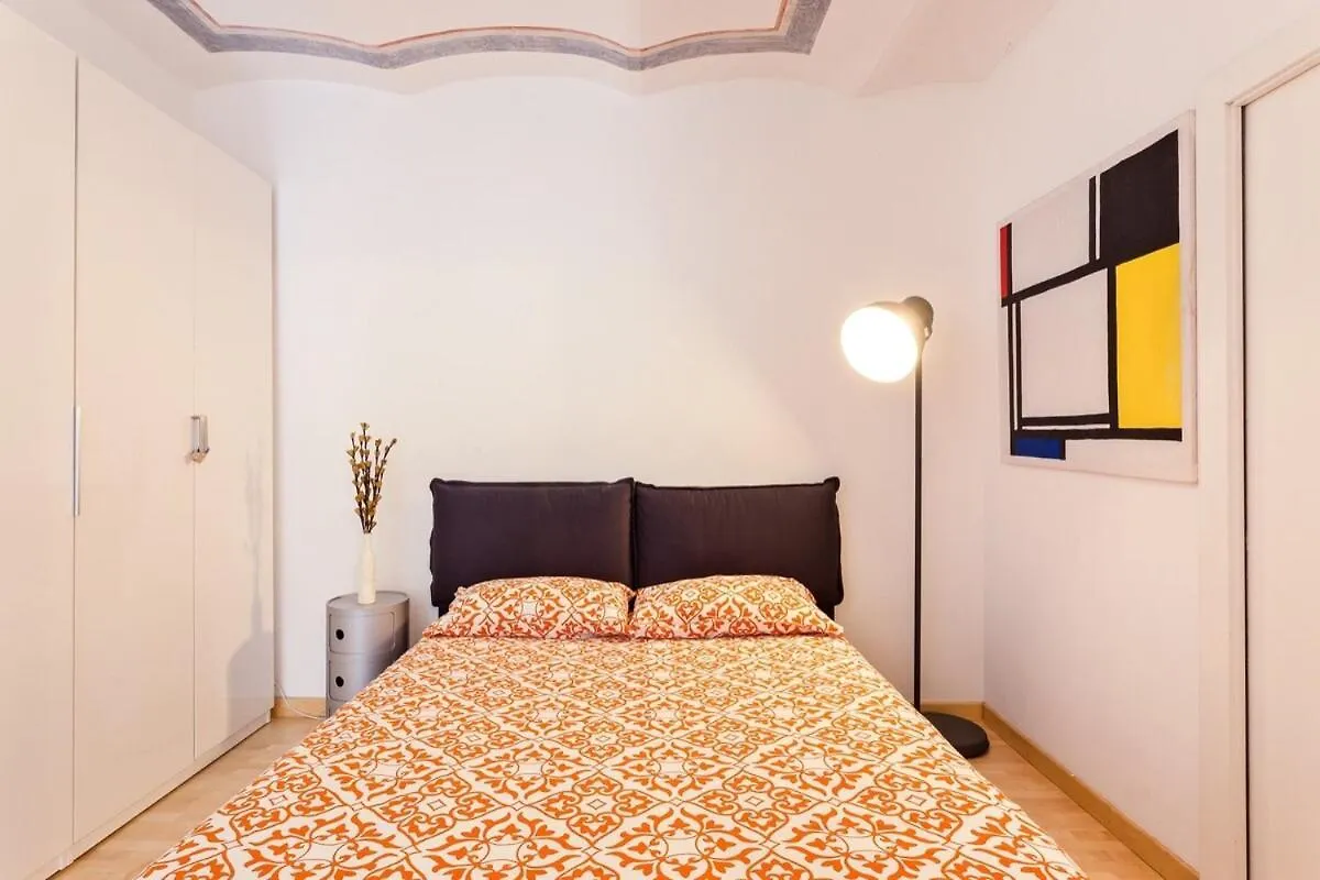 Roma Pizza & Mandolino Apartment